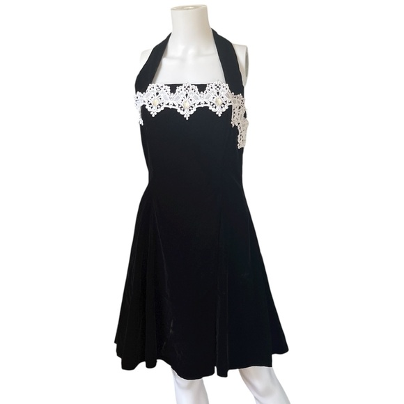 Vintage 90s Jessica McClintock Gunne Sax Black Velvet Mini Dress Goth Size 11/12 - Picture 1 of 11